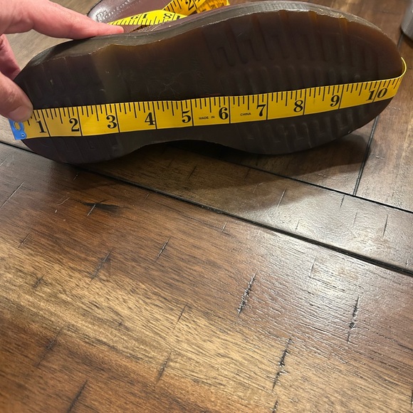 Vintage Dr. Martens Made in England 1460 8-Eye Boots Brown Leather Women’s 7 - Picture 15 of 16